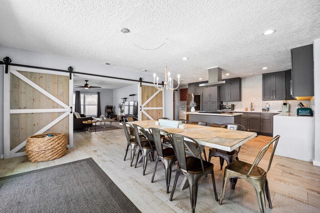 House, Multiple Beds, Pool Access, Pool View (Canal Front Beach Home, Private Pool) | Dining