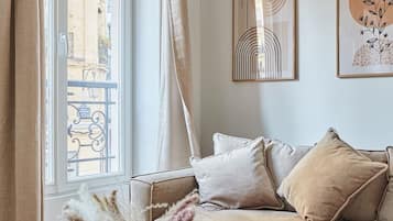 Apartment | Living area