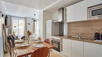 Apartment | Private kitchen | Fridge, microwave, stovetop, coffee/tea maker