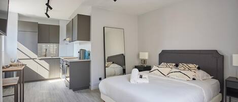 Departamento | 1 habitación y espacio para trabajar con laptop