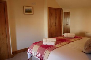 Maison | 2 chambres, fer et planche à repasser, Wi-Fi gratuit, draps fournis