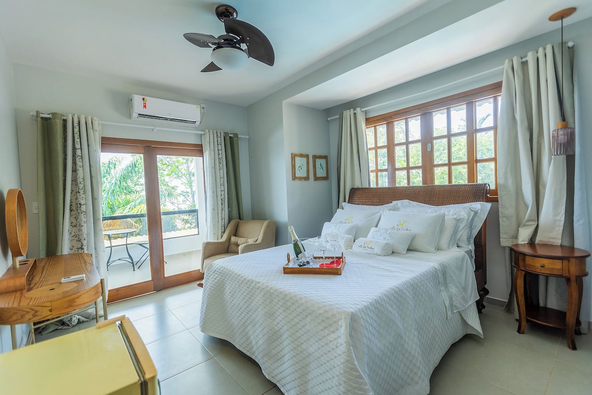 1 bedroom, desk, laptop workspace, free WiFi