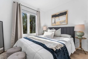 2 dormitorios, tabla de planchar con plancha, wifi y ropa de cama