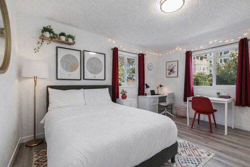 Remodeled Studio in Heart of DT Tacoma - 5