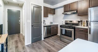 Lovely Private Studio Freshly Renovated Downtown 7