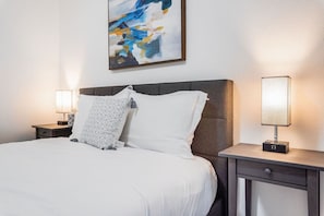 1 Schlafzimmer, Schreibtisch, Bügeleisen/Bügelbrett, WLAN