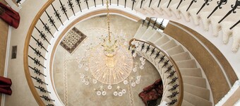 The Grand Estate in Freeport PA just NE of Pittsburgh Pa Private Pool