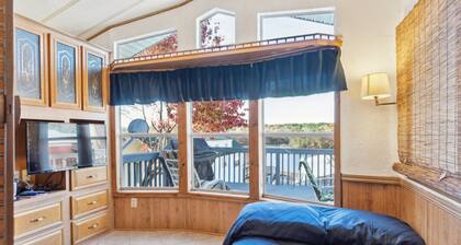 NEW! Lakefront Retreat in Badin Shores Resort