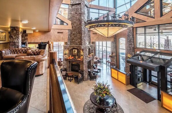 Interior - Luxury Resort Condo ski-in & ski-out, sleeps 8 (Park City)