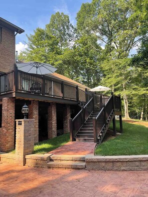 Exterior - Beautiful indoors and Outdoors (Greensboro)
