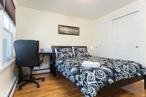 3 soverom, strykejern/-brett, wi-fi og sengetøy