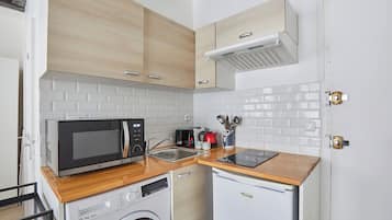 Apartment | Private kitchen