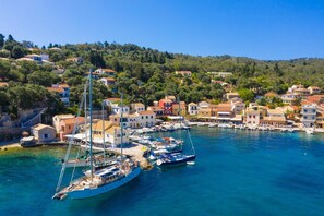 Marina - Villa Lithos - Two Bedroom House, Sleeps 6 (Paxi)