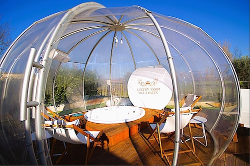 Villa Patty - Four Bedroom Villa, Sleeps 11