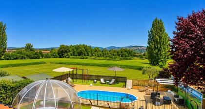 Villa Patty - Four Bedroom Villa, Sleeps 10