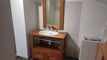 Douche, papier toilette