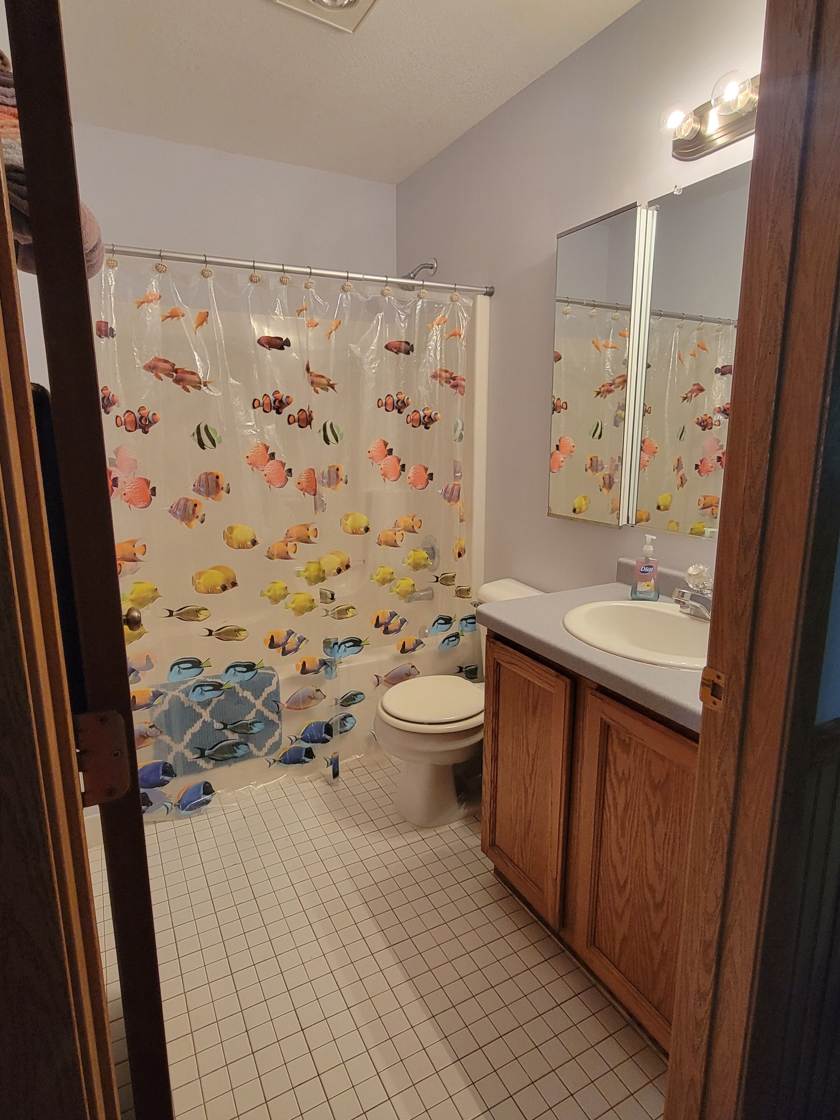 Shower, towels