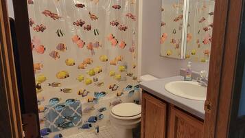 Shower, towels