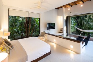 5 habitaciones y tabla de planchar con plancha 