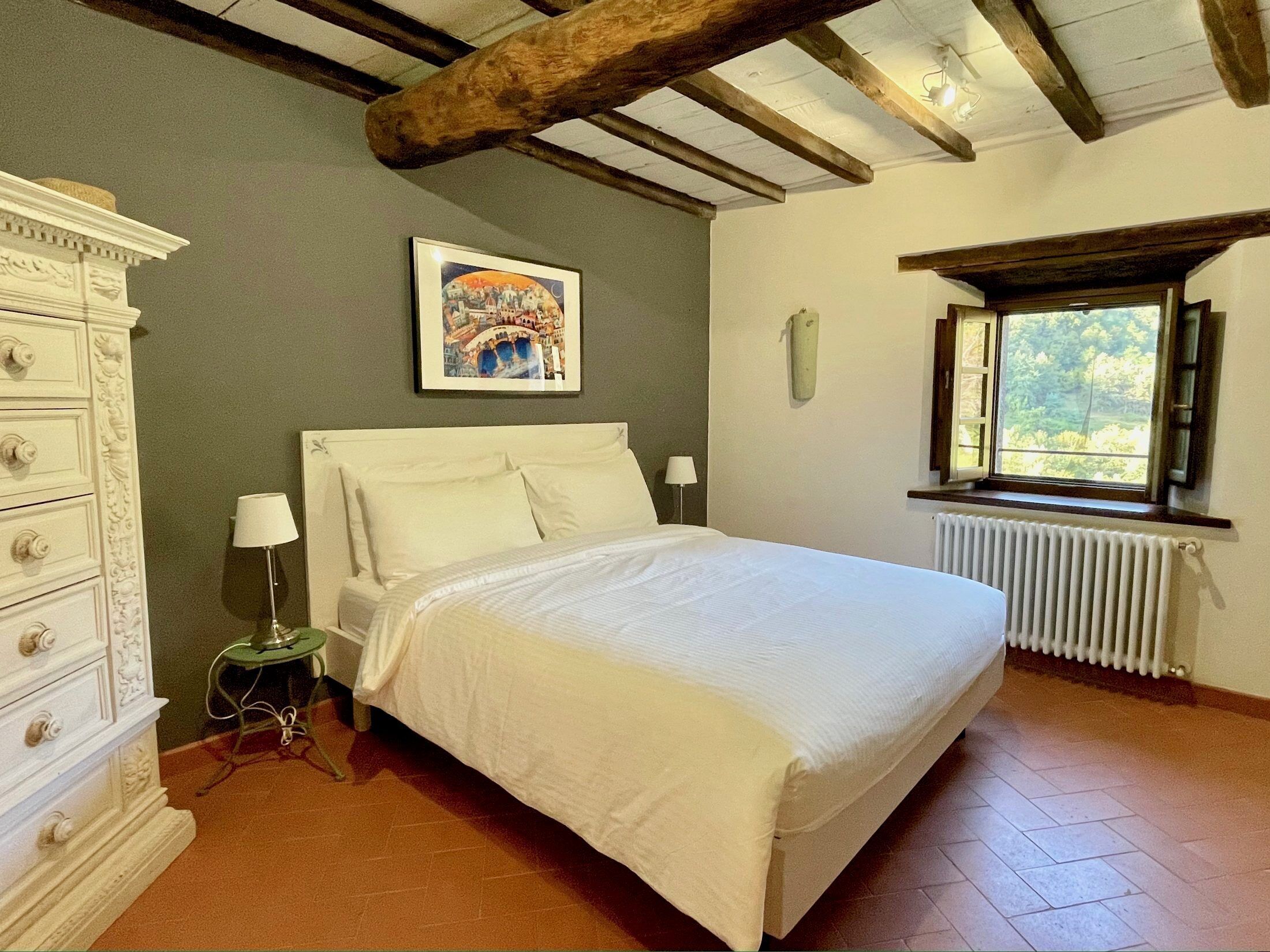 4 Schlafzimmer, Bügeleisen/Bügelbrett, kostenloses WLAN, Bettwäsche