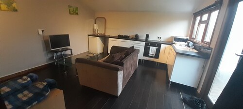 Entire Spacious Cabin with Private Garden