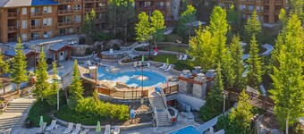 Summit Synergy | Ski-In/Out | Next to Spring Pools