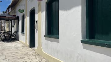 Fachada da propriedade
