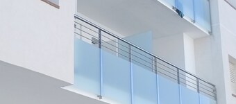 Residential apartment very close to the sea 