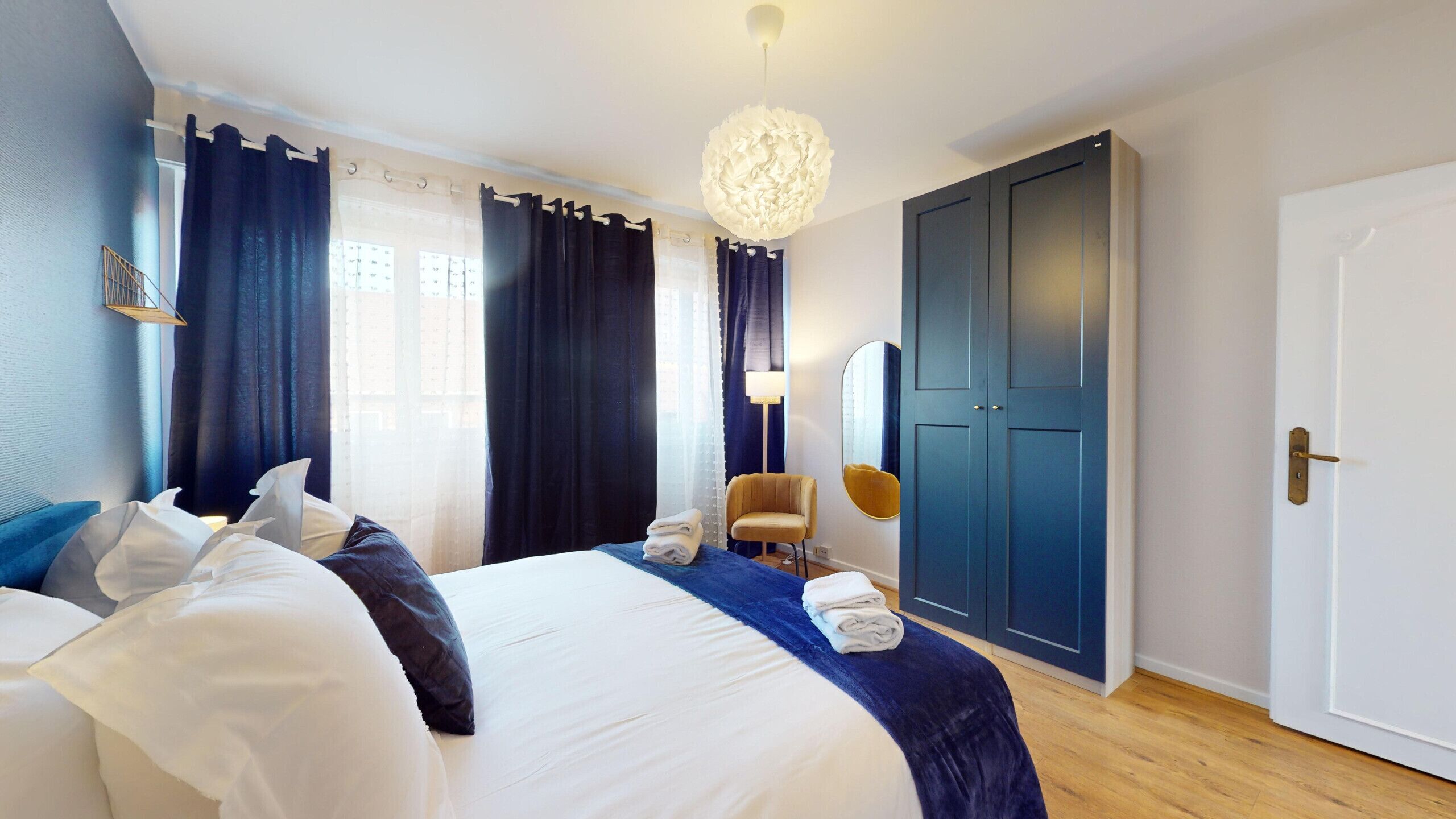 3 bedrooms, iron/ironing board, free WiFi, bed sheets