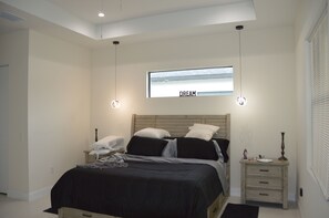 3 chambres, fer et planche Ă repasser, Wi-Fi, draps fournis