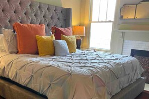 2 habitaciones, tabla de planchar con plancha, wifi y ropa de cama 