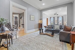 Smart TV - The Historic Frank Bonnet House | Pool Table! (Columbus)