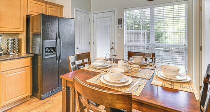 2 Mi to Texas A&M: Unit w/ Pool & Hot Tub Access