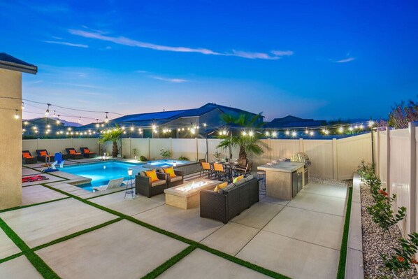 Outdoor pool, a heated pool