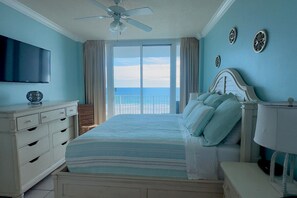 3 bedrooms, iron/ironing board, free WiFi, bed sheets - Beachfront 2 bedroom + bunk room condo with fab views, gym, 2 pools, sauna, wifi (Gulf Shores)