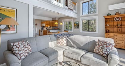 Views, AC, and Family Fun - Kingswood 12E