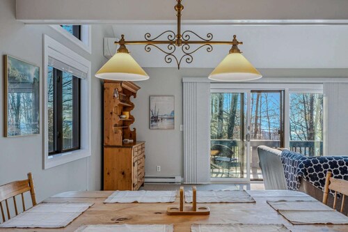 Views, AC, and Family Fun - Kingswood 12E