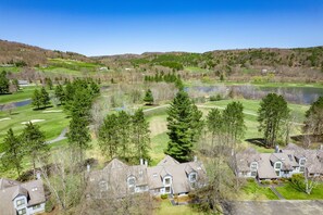 Exterior - New! Golf Views, Near Club - Lakeland Village 2B (Quechee)