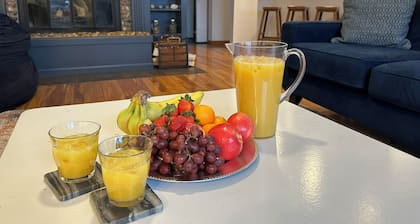 Chain of Lakes Escape with Hot Tub & River Access!