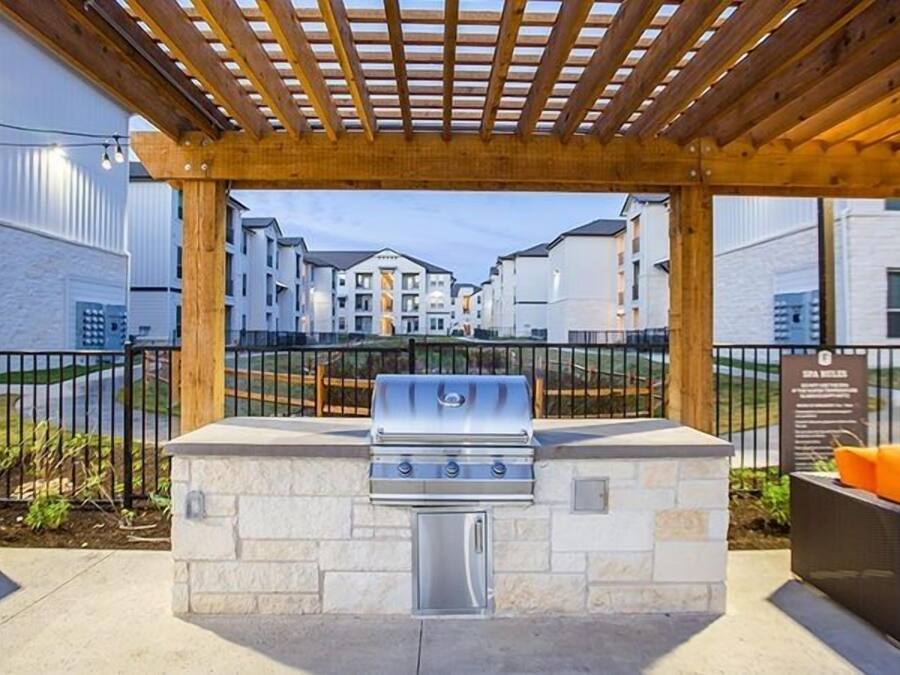 Área de parrillas y picnic