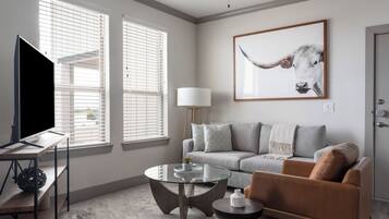 Appartamento, 1 camera da letto | Area soggiorno | TV 40 pollici con canali digitali