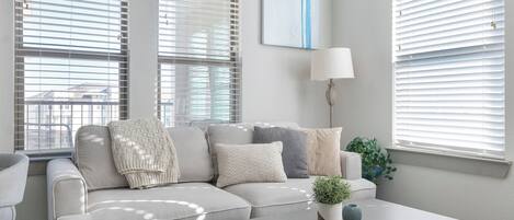 Apartment, 2 Bedrooms | Living area | 40-inch TV with digital channels