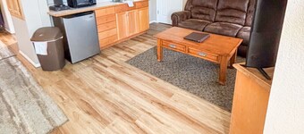 Rosé Room at Kerbyville Inn