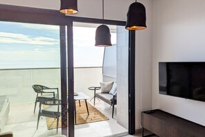 TV - SUNSET CLIFFS relax apartment (Benidorm)