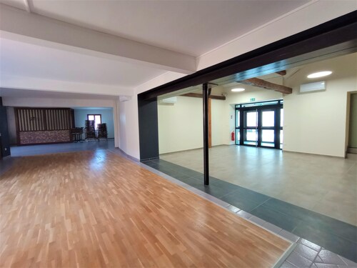 SDF + Gîte 22 pers -  Jeu les bois