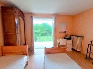 3 bedrooms, iron/ironing board, WiFi, bed sheets - Le Florin d'Or - Bords de Creuse (Saint-Gaultier)