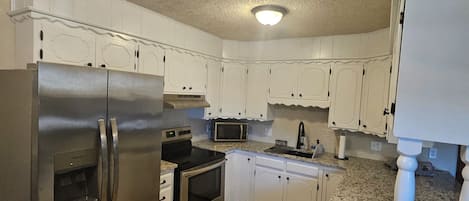 Microwave, oven, stovetop, dishwasher