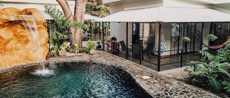 Piscina a l'aire lliure