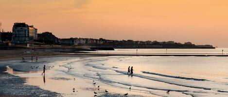 Strand
