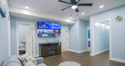 Cozy 2nd & 3rd Floor Retreat